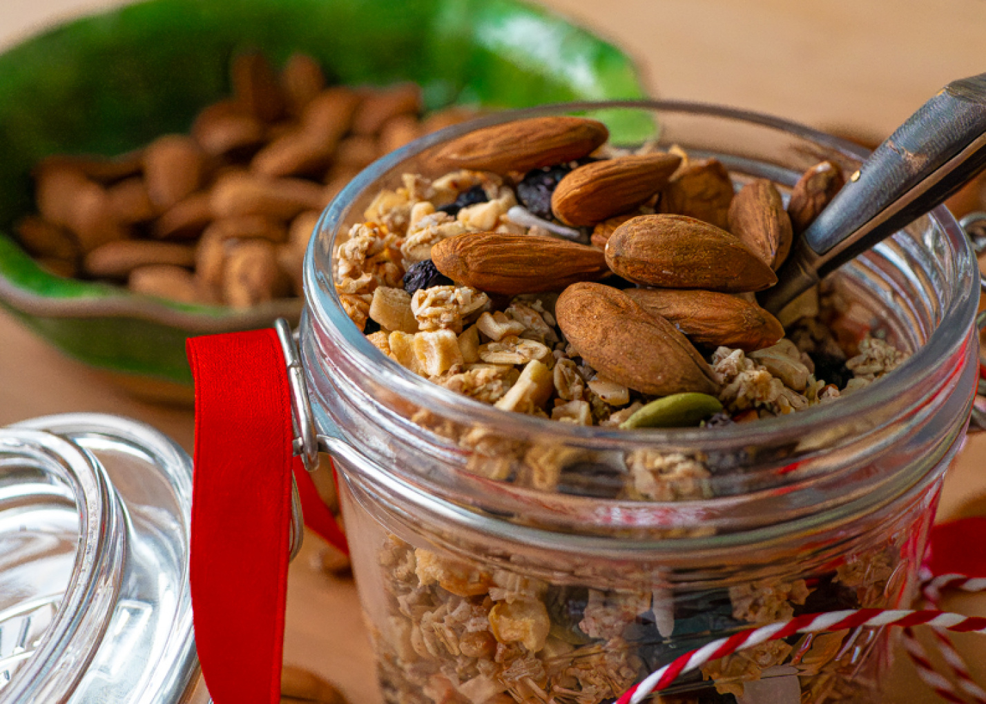 Fiks julegaven i siste liten med pepperkakegranola