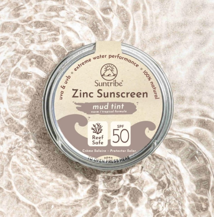 Suntribe All Natural Face & Sport Zinc Sunscreen SPF50 Mud Tint 45g i gruppen Kroppspleie / Ferdige produkter / Ansiktspleie hos Rawfoodshop Scandinavia AB (7350097210046)