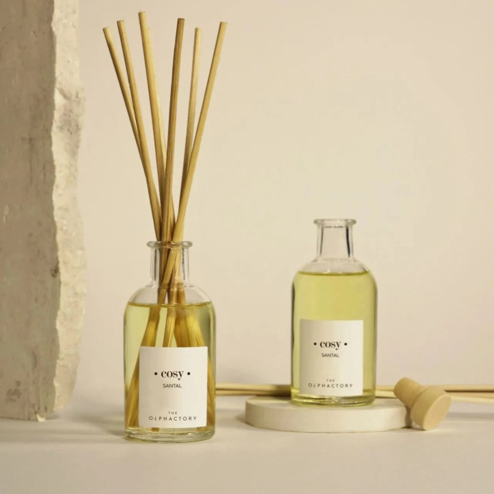 Room Diffuser Santal 250ml i gruppen Hjem & Sjel / Ritual & Seremoni / Røkelse, Llys og Dufter hos Rawfoodshop Scandinavia AB (MK250SATO)