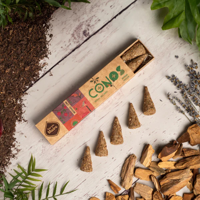 Røkelseskoner Patchouli & Palo Santo 8stk